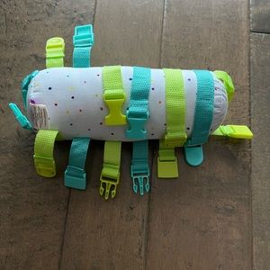 Lovevery The Buckle Barrel